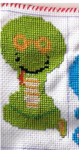 045BB SERPENT (AUX PAPOTAGES DES DAMES)