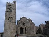 Erice_Chiesa_matrice_et_campanile.JPG