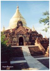 Mont Popa 1