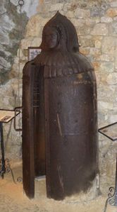 22-Vierge-de-fer-01.jpg