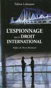 Couverture-de-l-ouvrage--L-espionnage-dans-le-droit-interna.jpg