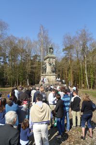 24 mars 2012, Ste Anne d'Auray. Monument au Comte de Chambord