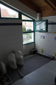 kinderfestkuratie 03 Sanitaerraum