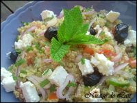 salade de Quinoa fa+ºon salade Grecque 003-1
