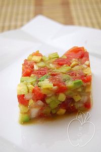 Copie de Tartare tomate avocat poivron (9)