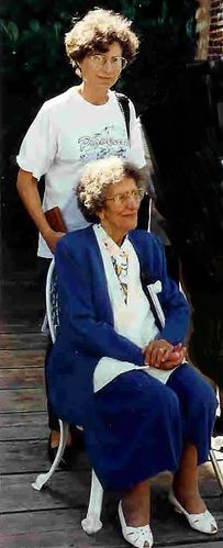 mère et fille 30 ans après