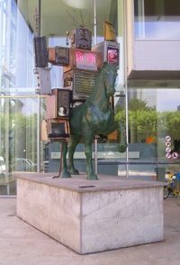 Pre-Bell-Man_Nam-June-Paik.jpg