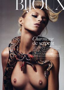 84487 anja rubik 2010 02 vogue fr ph claudia knoepfel and s