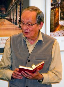 LesungVerbrannteBuecher-13-Peter-Schaefer.jpg
