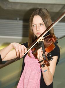 01 Kammerkonzert 05 Franziska Hecht Viola