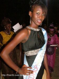 Election-Miss-VDF---La-2eme-dauphine-Oumou-SECK.JPG