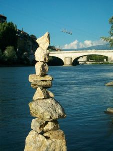 Kern-des-bulles-de-Grenoble----Isere----Levaillant-c-2011.jpg