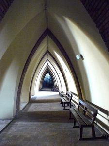 ste-anne-brazza-bas-côté