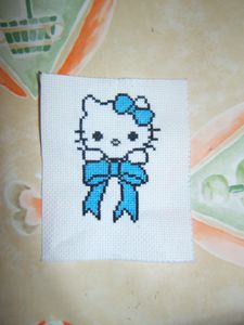 Hello-Kitty-2-par-Alexandra.jpg