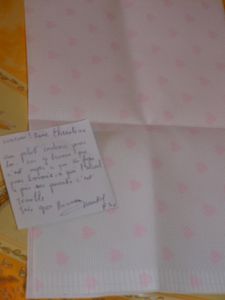 toile-petit-coeur-offert-par-chantal.JPG
