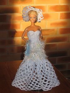 Barbie en robe de soirée