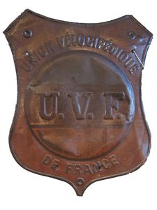 Enseigne-UVF-emboutie.JPG