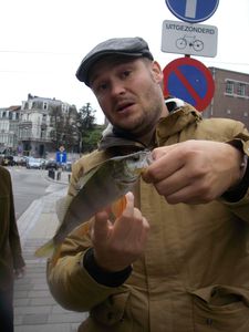 Streetfishing Gand Gent 2012 perche baars