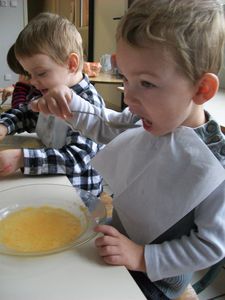 école ste anne feugarolles cuisine maternelle nov 2012 041