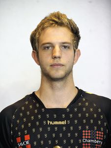 Portrait-4.jpg