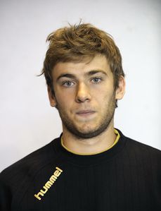 Portrait-N-5.jpg