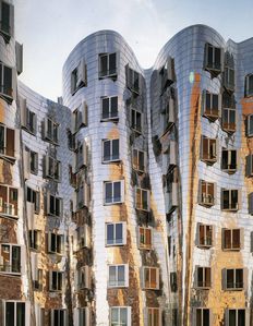 Frank-Gehry---der-neue-Zollhof---Dusseldorf---1996-99--716.jpg