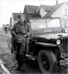 Lee Miller - living the ww2 .. War Correspondent | WWII Forums