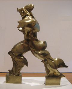 unique_forms_of_continuity_in_space_1913_bronze_by_umberto_.jpg