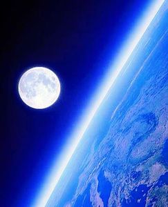 La-Lune-Est-Pleine--jpg