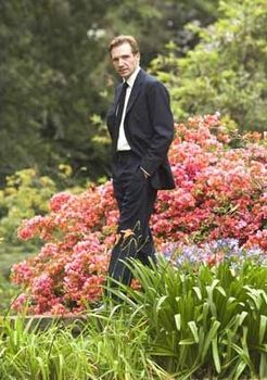 The-Constant-Gardener---Ralph-Fiennes-copie-1.jpg