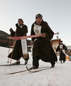 Marcialonga di Fiemme e Fassa (41^ ed.). Folklore e qualche lacrima nostalgica per l'evento vintage Marcialonga Story