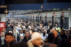 Greve-SNCF-du-jeudi-13-juin-4-TGV-sur-10-en-moyenne_article.jpg