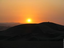 galerie-membre-perou-coucher-de-soleil-sur-les-dunes-0.jpg