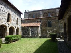 LE CLOÎTRE