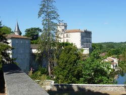 RIVIERE-ET-CHATEAU.jpg