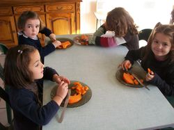 école ste anne feugarolles cuisine maternelle nov 2012 016