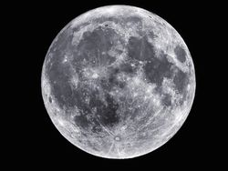 Lune-Michel-POULAERT.jpg