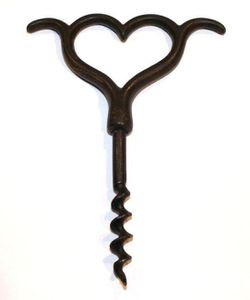 heart finger pull corkscrew