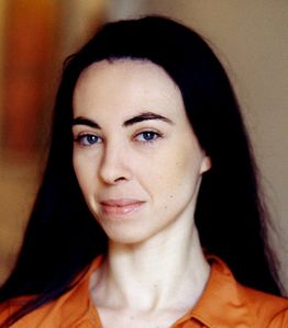 De-Van--Marina--2-.jpg