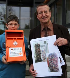 teamorangeKleidersammlungRimpar1.jpg