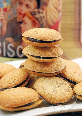 Galletas de avellana rellenas de chocolate (28)