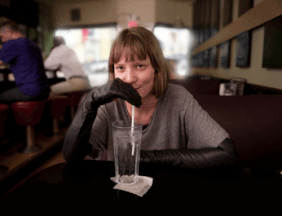 Maps-to-the-stars---Mia-Wasikowska-.gif