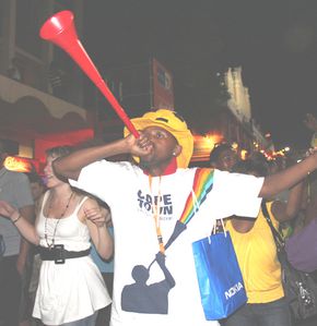 Vuvuzela_blower_Final_Draw_FIFA_2010_World_Cup1.jpg