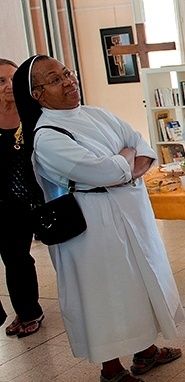 Sr Raymonde 2