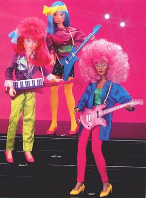 holograms doll