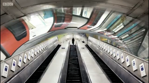 Sherlock-S3X01-Metro-Underground-BlogOuvert.png