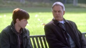 NCIS-Out-of-the-Frying-Pan-Season-8-Episode-18.jpg