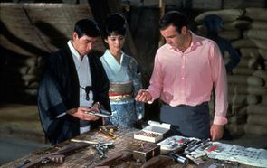 james-bond-On-ne-vit-que-2fois-9-BlogOuvert.jpg