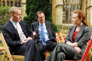 LEWIS-S3X02-Mertre-en-coulisses-im-3-BlogOuvert.jpg