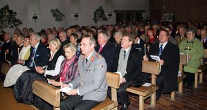 HMKVhAdventskonzert 07 GaesteKerzen 1